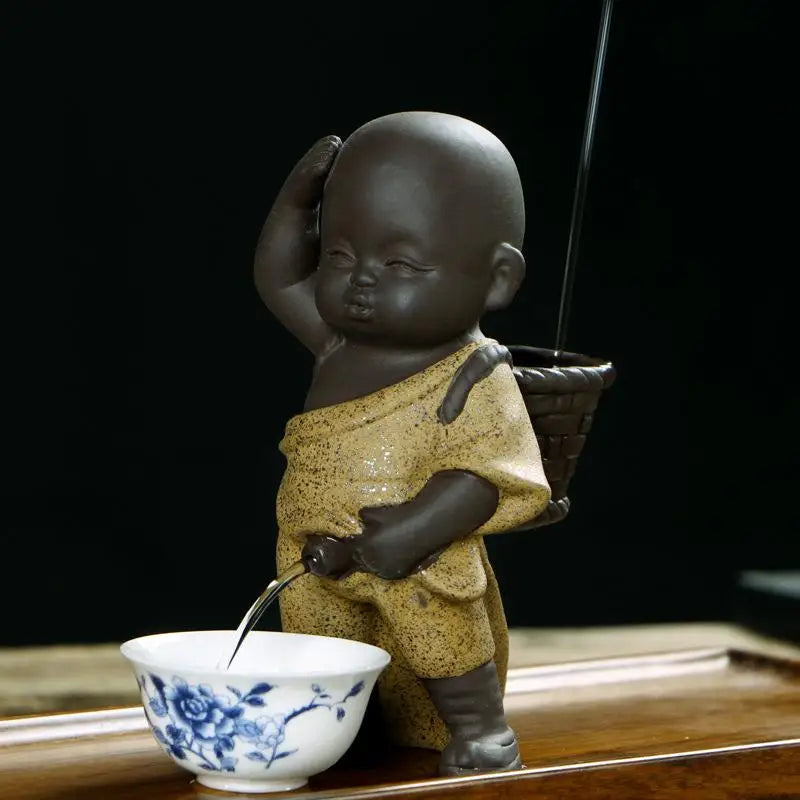 Tea Pets Ornament Chinese Folk Art Purple Clay Decoration Crafts Figurines Little Monk Yixing Baby Boy Spray Pee Tea Accessories